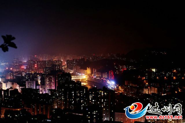 达城夜景